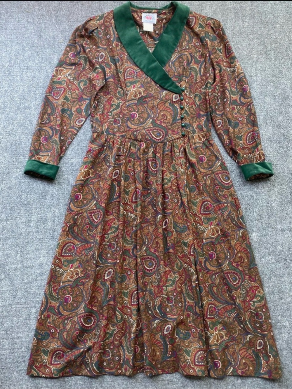 Vintage Paisley Midi Dress with Green Velvet Trim